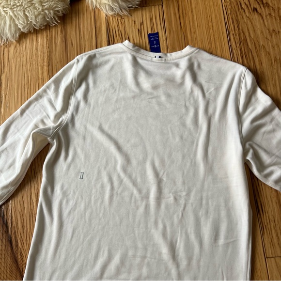 Kit and Ace V Neck Long Sleeve T-Shirt White Small - Picture 4 of 7